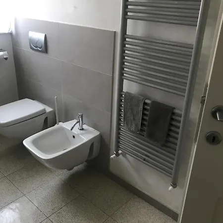Camera Con Bagno Privato E Parcheggio Lucca Exterior photo